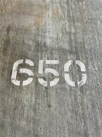 400 W Peachtree Street NW 1804, Atlanta, GA 30308