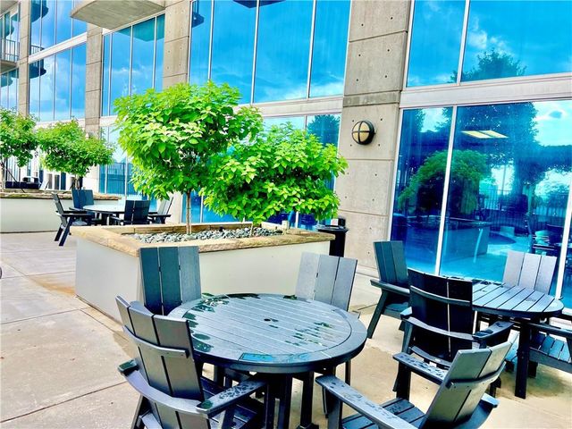 400 W Peachtree Street NW 1804, Atlanta, GA 30308