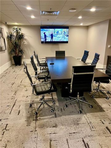 400 W Peachtree Street NW 1804, Atlanta, GA 30308