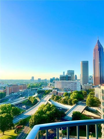 400 W Peachtree Street NW 1804, Atlanta, GA 30308