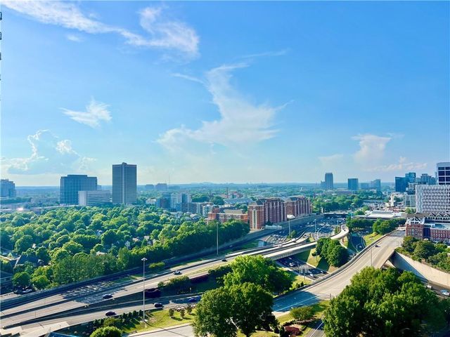 400 W Peachtree Street NW 1804, Atlanta, GA 30308