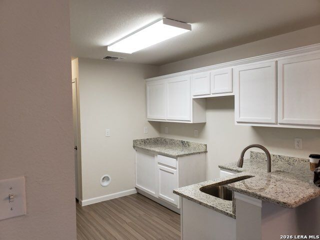 1615 N NAVIDAD ST, San Antonio, TX 78201