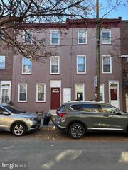906 GREENWICH ST, Philadelphia, PA 19147