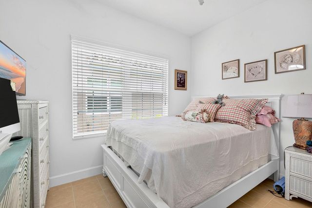 1418 CALLE GRAND STREET, Bradenton, FL 34209