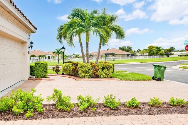1418 CALLE GRAND STREET, Bradenton, FL 34209