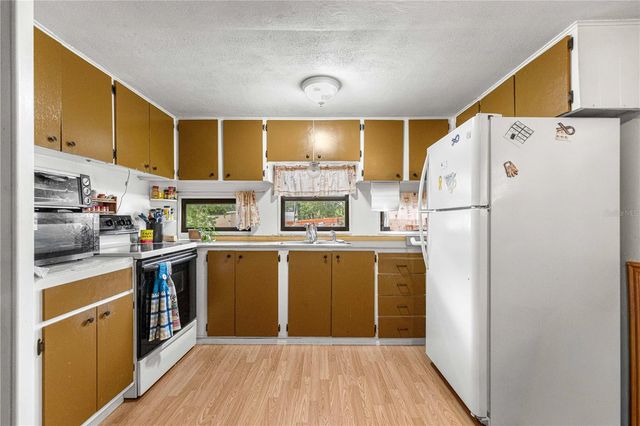 10752 SE 128TH STREET, Belleview, FL 34420