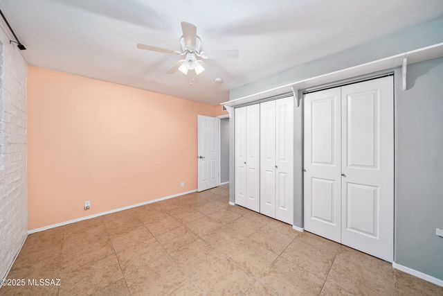 8459 E Desert Steppes Drive, Tucson, AZ 85710