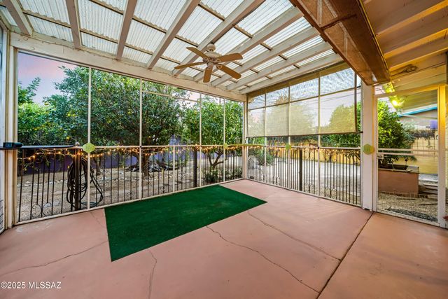 8459 E Desert Steppes Drive, Tucson, AZ 85710