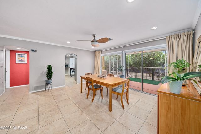 8459 E Desert Steppes Drive, Tucson, AZ 85710