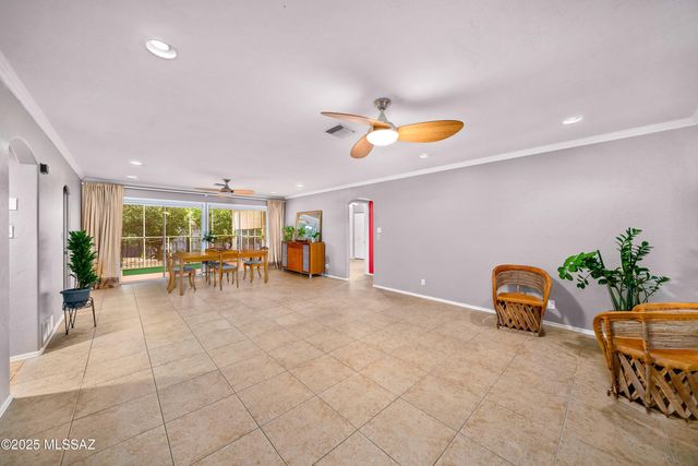 8459 E Desert Steppes Drive, Tucson, AZ 85710