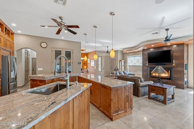 312 W Vistoso Highlands Drive, Oro Valley, AZ 85755