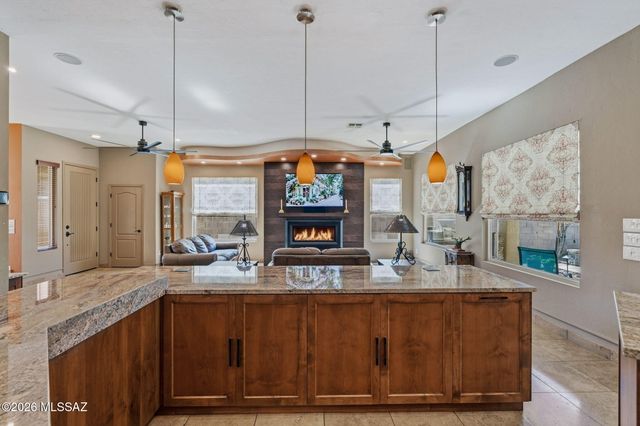 312 W Vistoso Highlands Drive, Oro Valley, AZ 85755