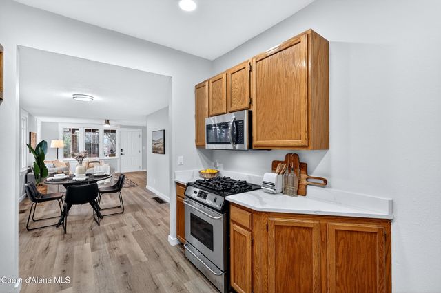 10706 N Nelson St, Spokane, WA 99218