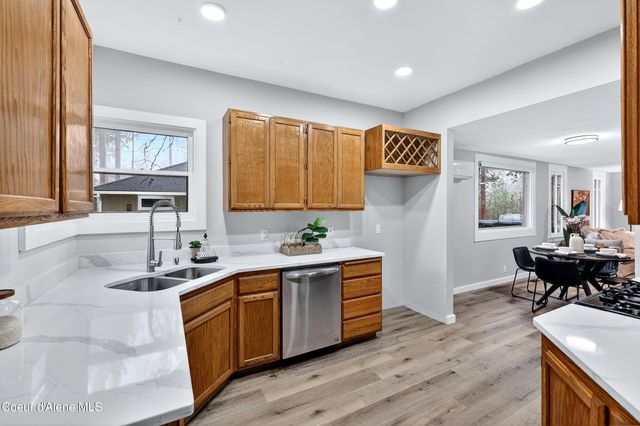 10706 N Nelson St, Spokane, WA 99218