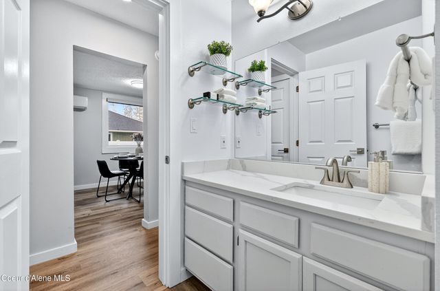 10706 N Nelson St, Spokane, WA 99218