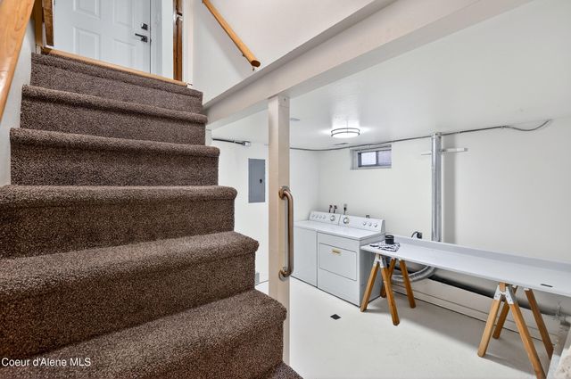 10706 N Nelson St, Spokane, WA 99218