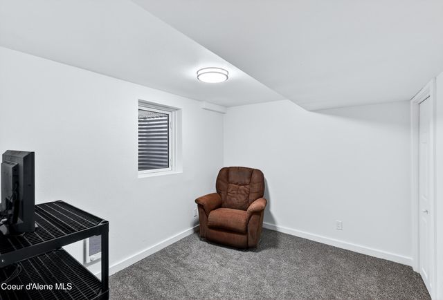 10706 N Nelson St, Spokane, WA 99218