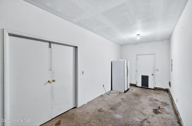 10706 N Nelson St, Spokane, WA 99218