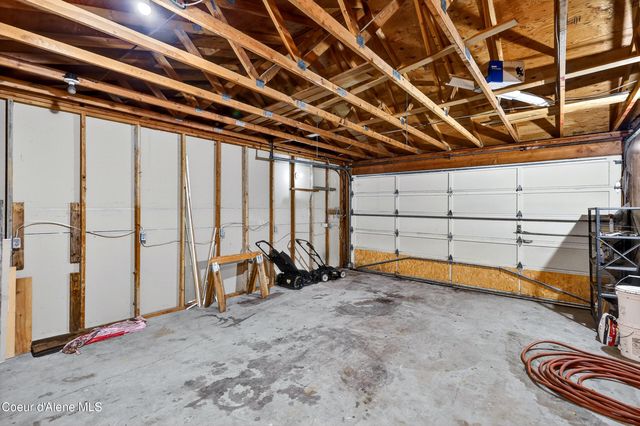 10706 N Nelson St, Spokane, WA 99218