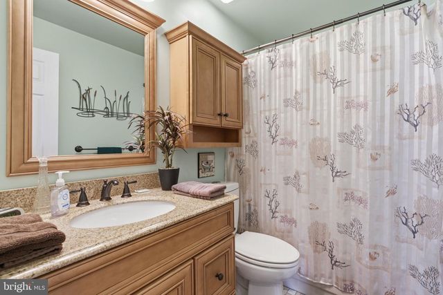 2500 ALEXIS CT, Bensalem, PA 19020