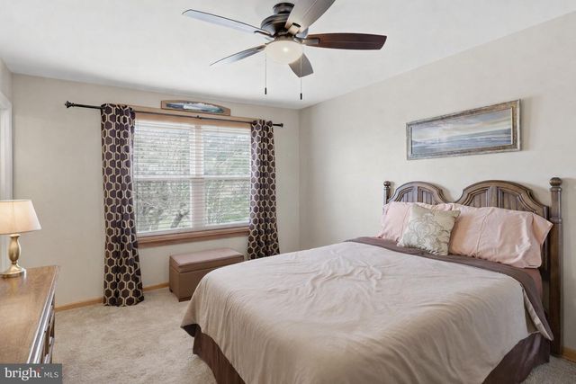 2500 ALEXIS CT, Bensalem, PA 19020