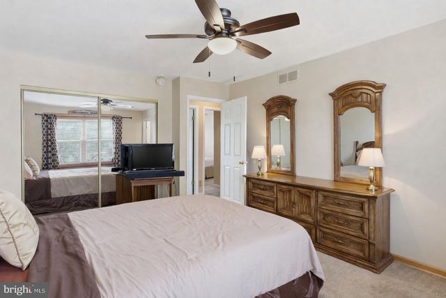 2500 ALEXIS CT, Bensalem, PA 19020