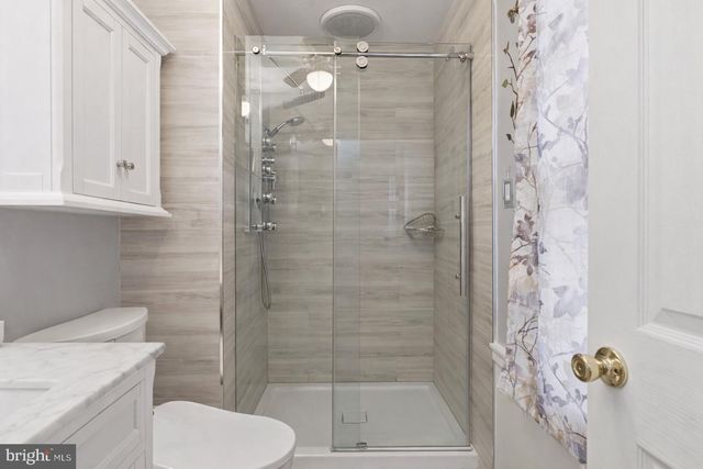 2500 ALEXIS CT, Bensalem, PA 19020