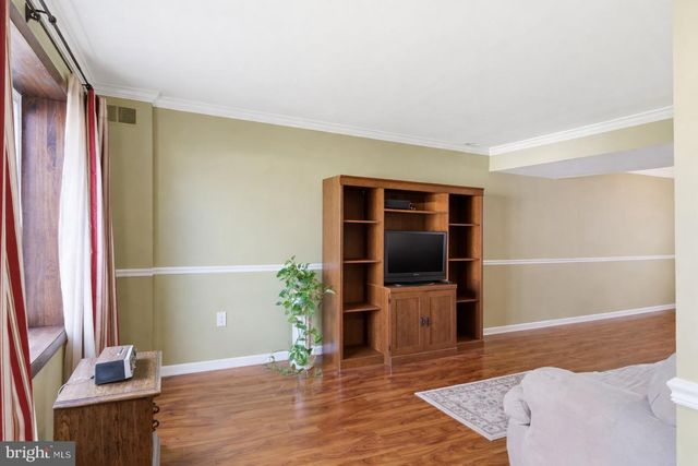 2500 ALEXIS CT, Bensalem, PA 19020