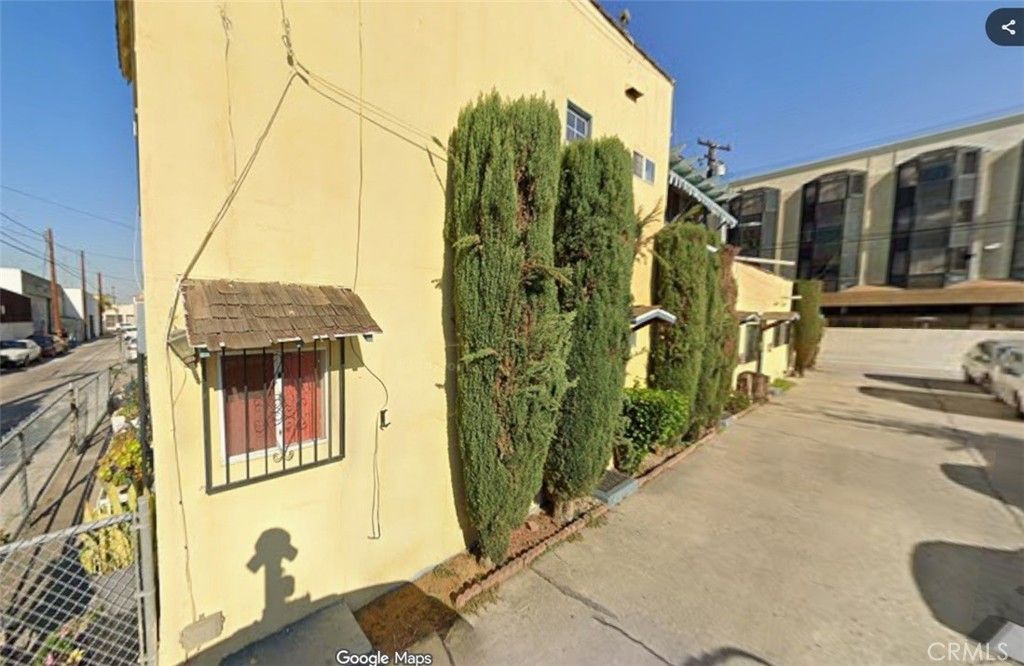 1208 N Saint Marys Court, Long Beach, CA 90813