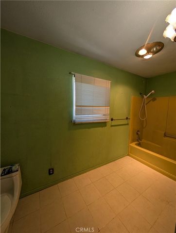 11937 Lee, Adelanto, CA 92301