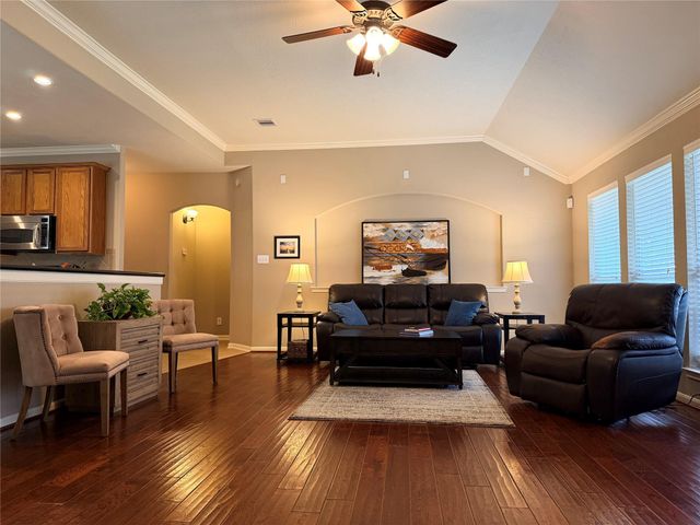 4934 Royal Arbor Lane, Houston, TX 77084