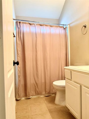 4934 Royal Arbor Lane, Houston, TX 77084
