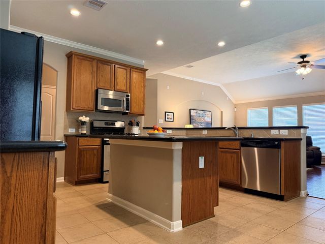 4934 Royal Arbor Lane, Houston, TX 77084