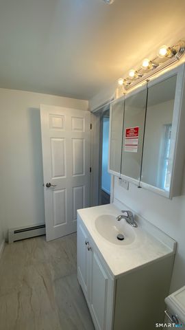 125 Wall Street 2, Torrington, CT 06790
