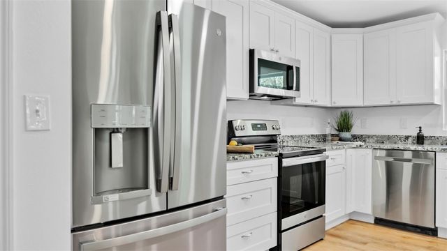 4694 YARMOUTH AVENUE S, St Petersburg, FL 33711