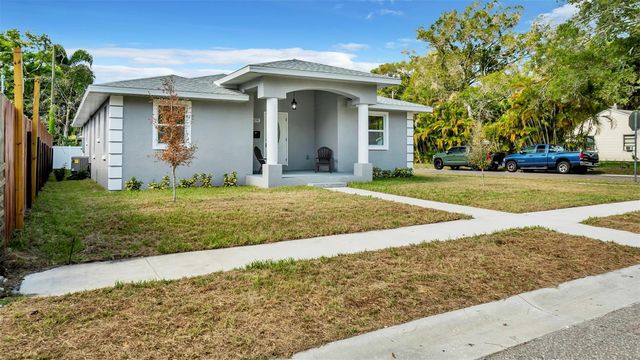 4694 YARMOUTH AVENUE S, St Petersburg, FL 33711