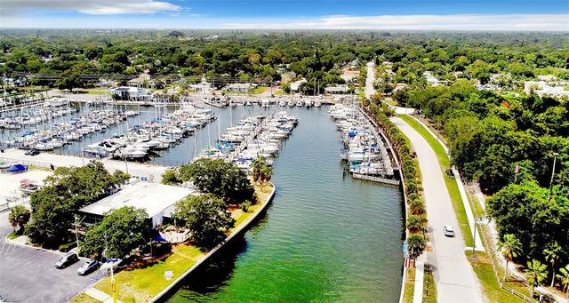 4694 YARMOUTH AVENUE S, St Petersburg, FL 33711