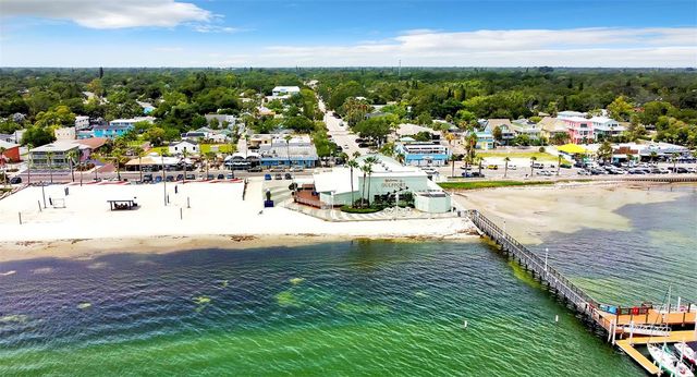 4694 YARMOUTH AVENUE S, St Petersburg, FL 33711