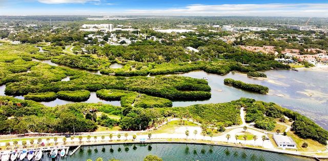 4694 YARMOUTH AVENUE S, St Petersburg, FL 33711