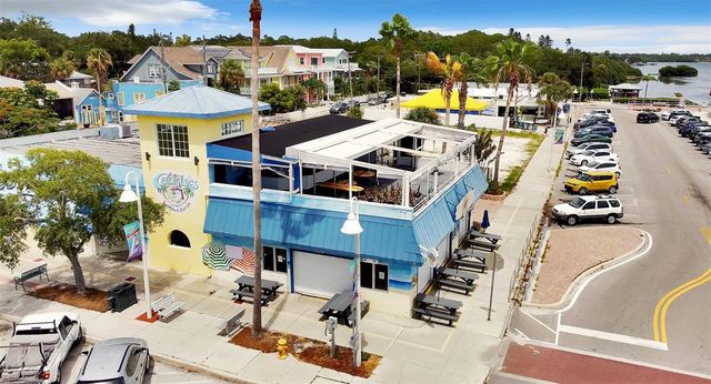 4694 YARMOUTH AVENUE S, St Petersburg, FL 33711