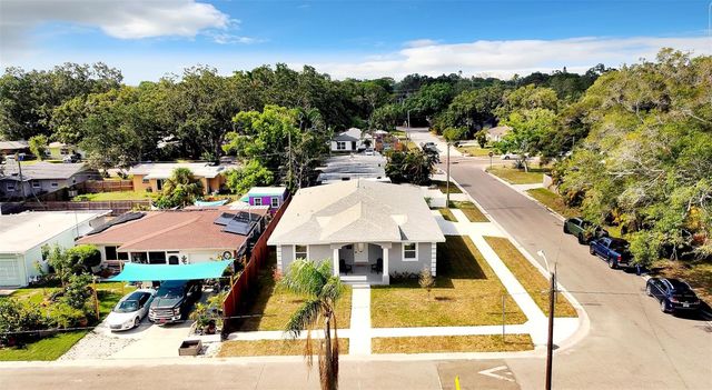 4694 YARMOUTH AVENUE S, St Petersburg, FL 33711