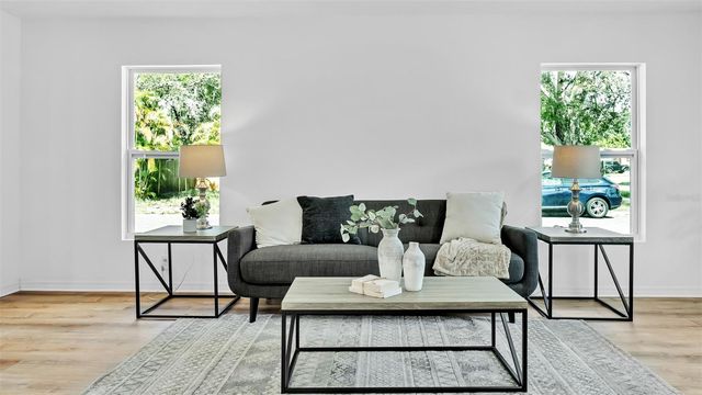 4694 YARMOUTH AVENUE S, St Petersburg, FL 33711