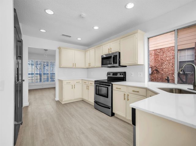 5310 Vista Verde Drive, Arlington, TX 76017