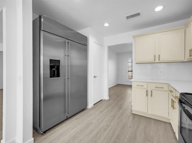 5310 Vista Verde Drive, Arlington, TX 76017