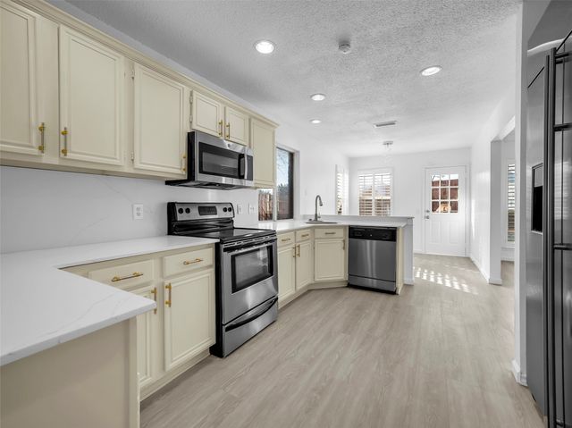 5310 Vista Verde Drive, Arlington, TX 76017