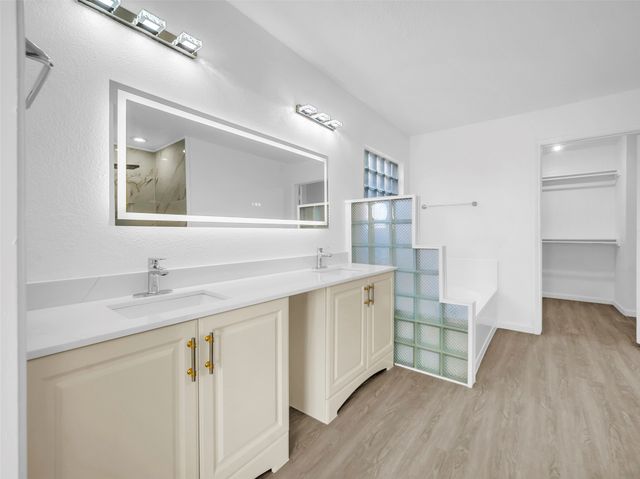 5310 Vista Verde Drive, Arlington, TX 76017