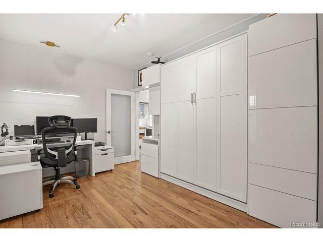 805 N Corona St, Colorado Springs, CO 80903