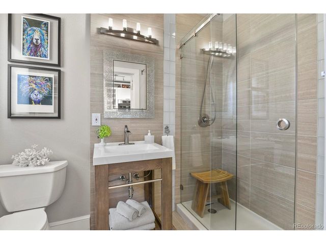 805 N Corona St, Colorado Springs, CO 80903