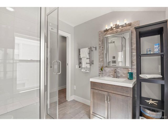 805 N Corona St, Colorado Springs, CO 80903