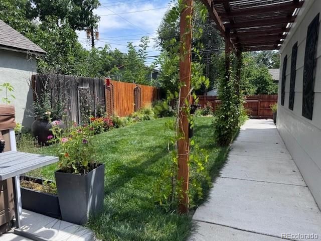 805 N Corona St, Colorado Springs, CO 80903